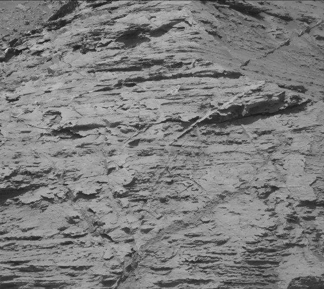 Sol 3081: Mast Camera (Mastcam)
