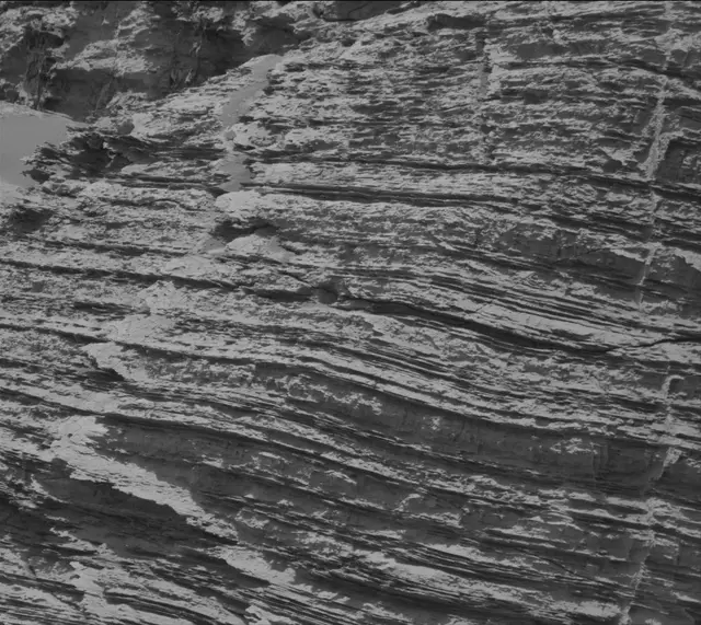 Sol 3081: Mast Camera (Mastcam)