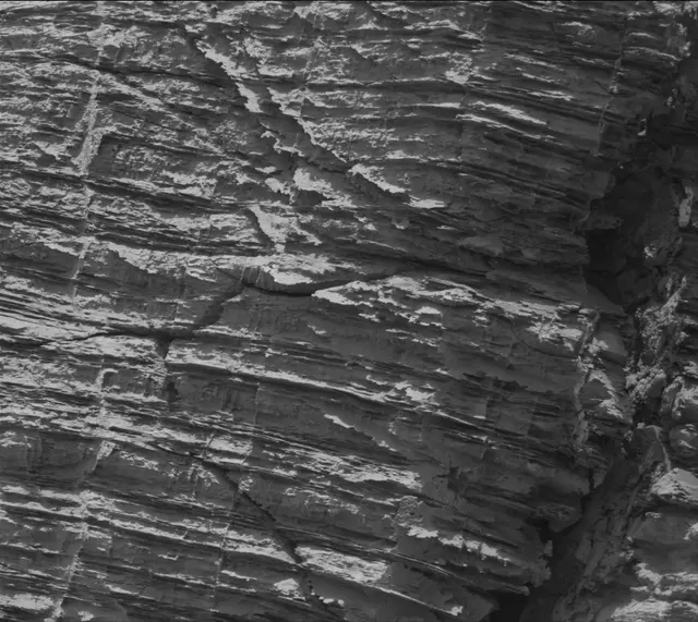 Sol 3081: Mast Camera (Mastcam)