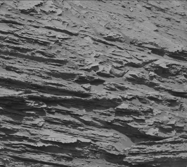 Sol 3081: Mast Camera (Mastcam)