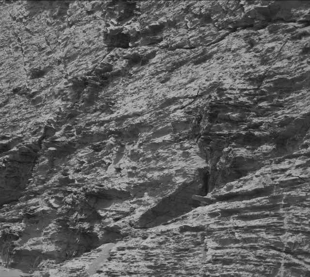 Sol 3081: Mast Camera (Mastcam)