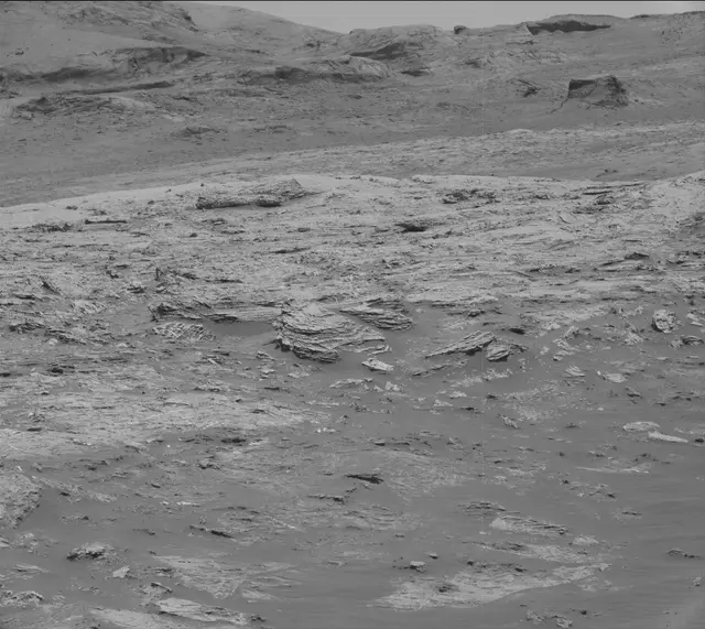 Sol 3083: Mast Camera (Mastcam)