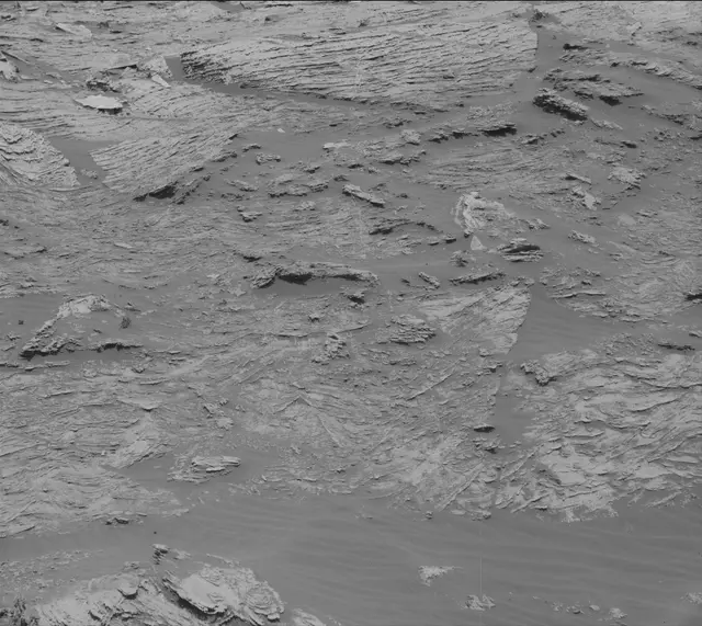 Sol 3083: Mast Camera (Mastcam)
