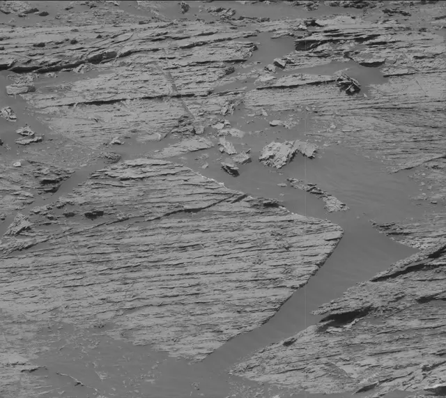 Sol 3083: Mast Camera (Mastcam)