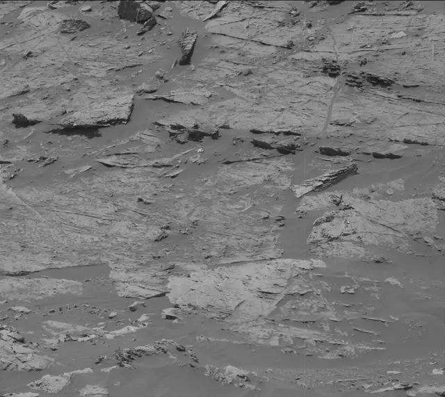 Sol 3083: Mast Camera (Mastcam)