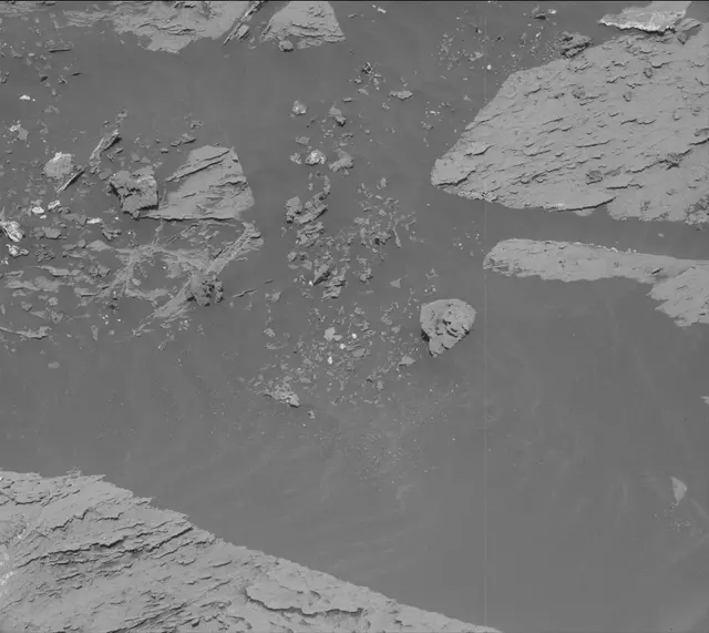 Sol 3083: Mast Camera (Mastcam)