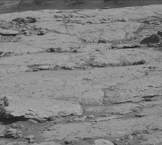 Sol 3083: Mast Camera (Mastcam)