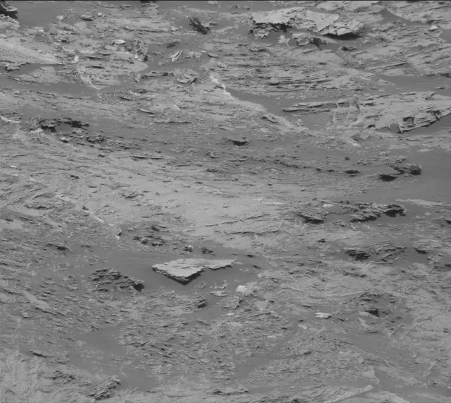 Sol 3083: Mast Camera (Mastcam)