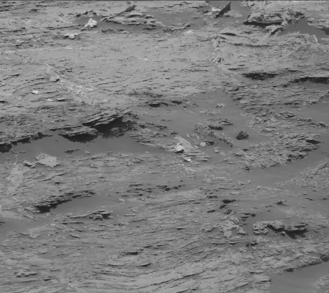 Sol 3083: Mast Camera (Mastcam)