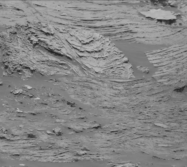 Sol 3083: Mast Camera (Mastcam)