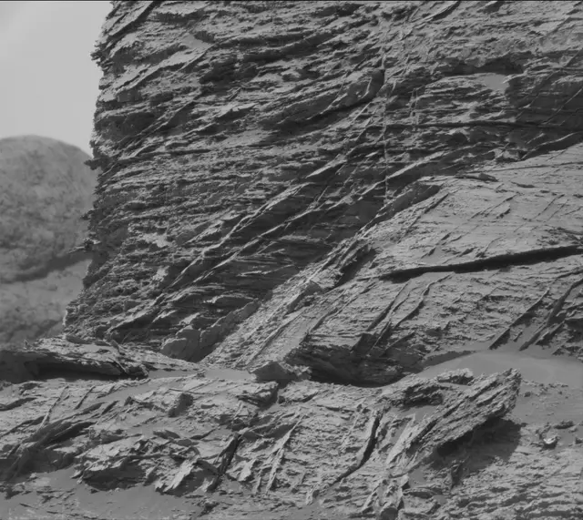 Sol 3083: Mast Camera (Mastcam)