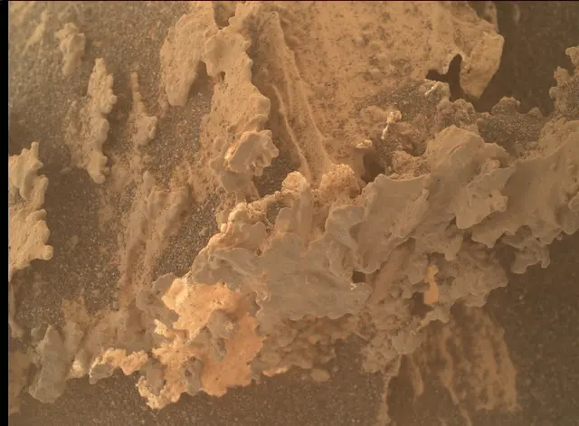Sol 3083: Mars Hand Lens Imager (MAHLI)