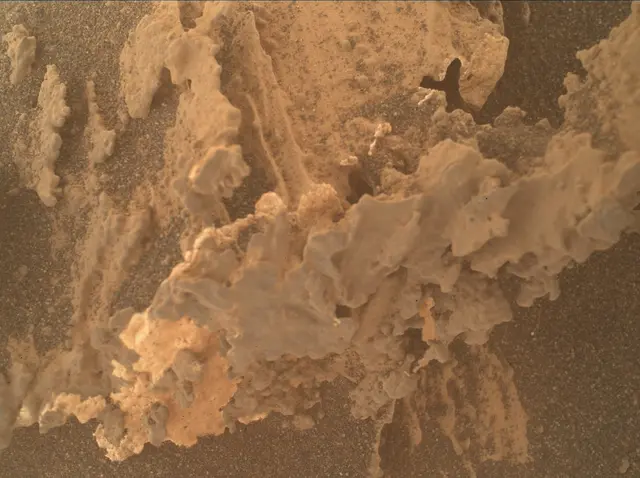 Sol 3083: Mars Hand Lens Imager (MAHLI)