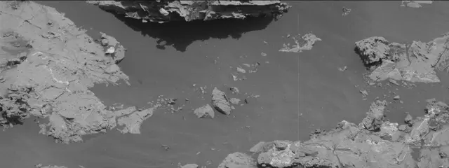 Sol 3085: Mast Camera (Mastcam)