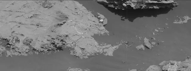 Sol 3085: Mast Camera (Mastcam)