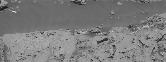 Sol 3085: Mast Camera (Mastcam)