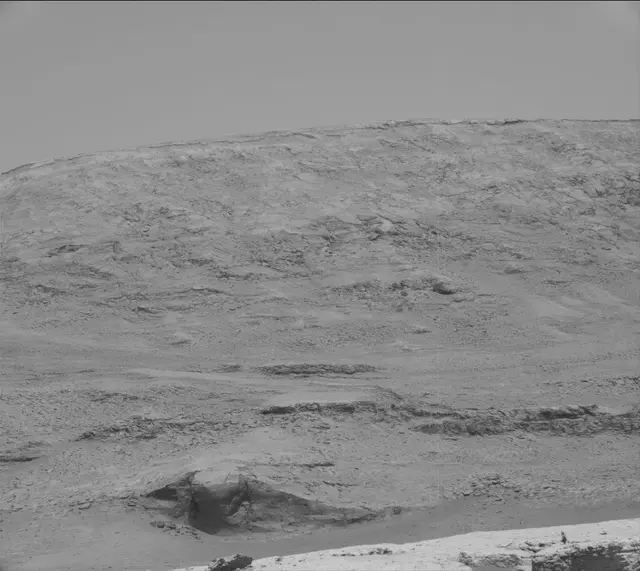 Sol 3085: Mast Camera (Mastcam)