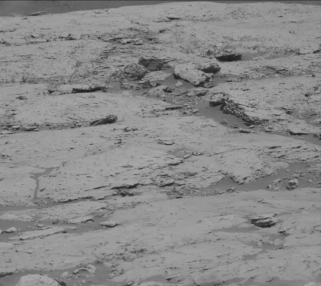 Sol 3085: Mast Camera (Mastcam)