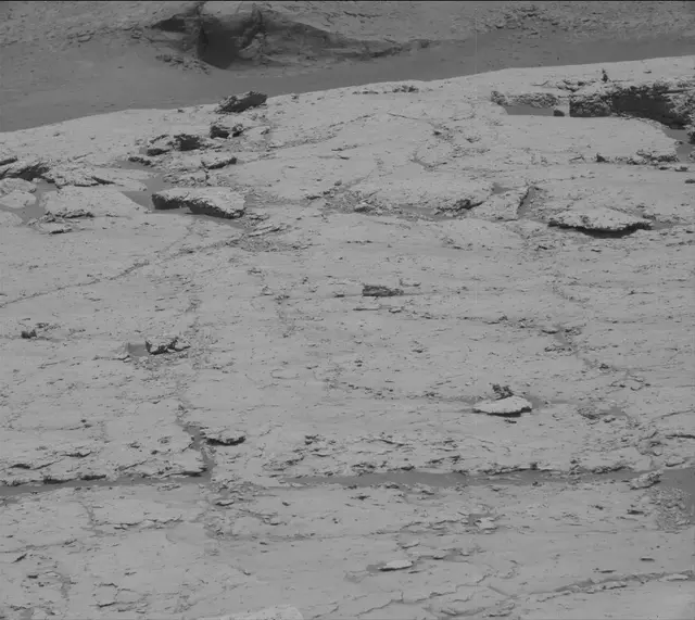 Sol 3085: Mast Camera (Mastcam)