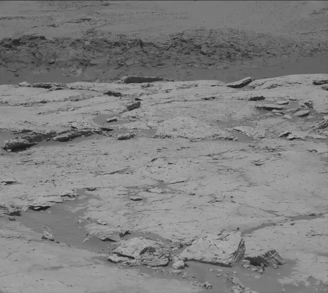 Sol 3085: Mast Camera (Mastcam)