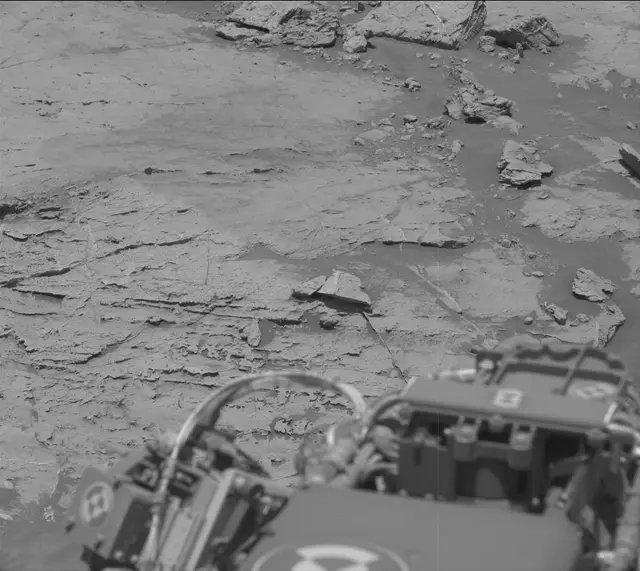 Sol 3085: Mast Camera (Mastcam)