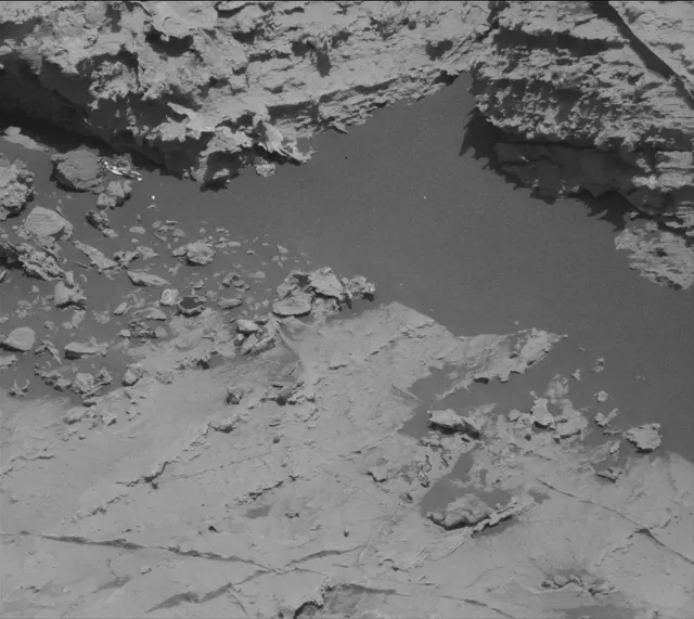 Sol 3085: Mast Camera (Mastcam)