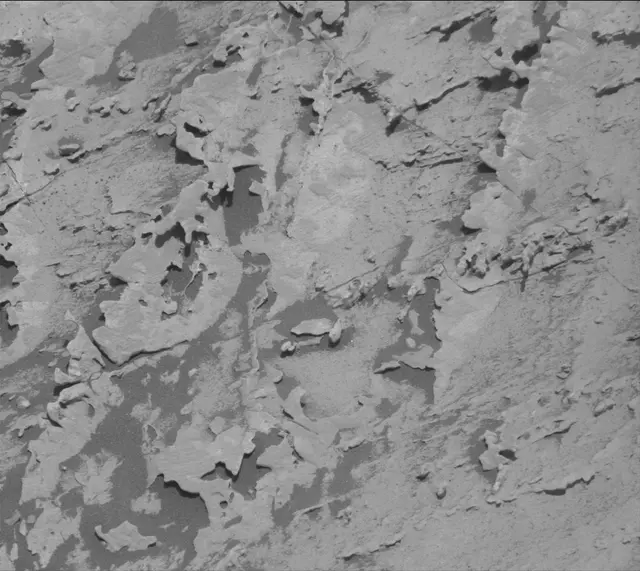 Sol 3085: Mast Camera (Mastcam)