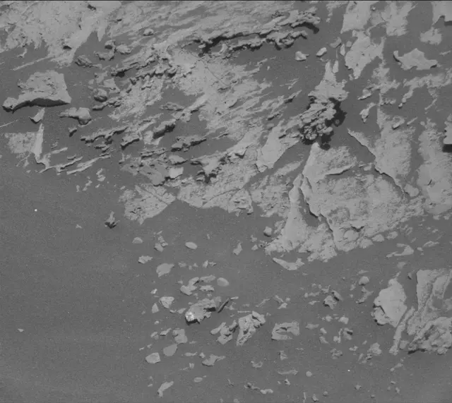 Sol 3085: Mast Camera (Mastcam)