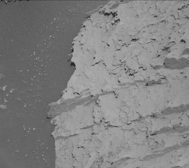 Sol 3085: Mast Camera (Mastcam)