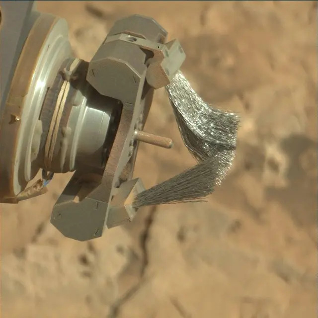 Sol 3085: Mast Camera (Mastcam)