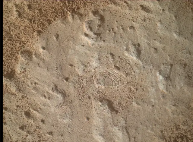 Sol 3085: Mars Hand Lens Imager (MAHLI)