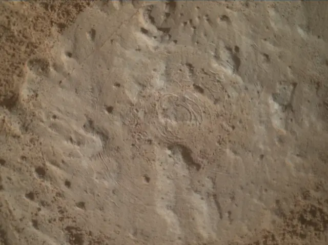 Sol 3085: Mars Hand Lens Imager (MAHLI)
