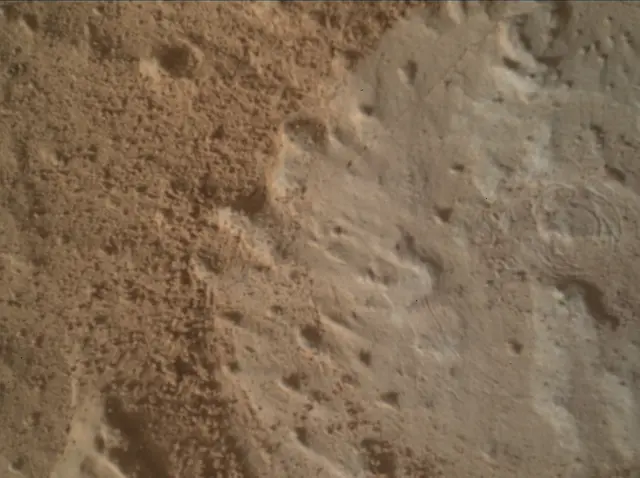 Sol 3085: Mars Hand Lens Imager (MAHLI)