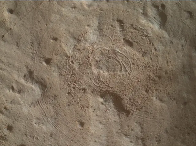 Sol 3085: Mars Hand Lens Imager (MAHLI)