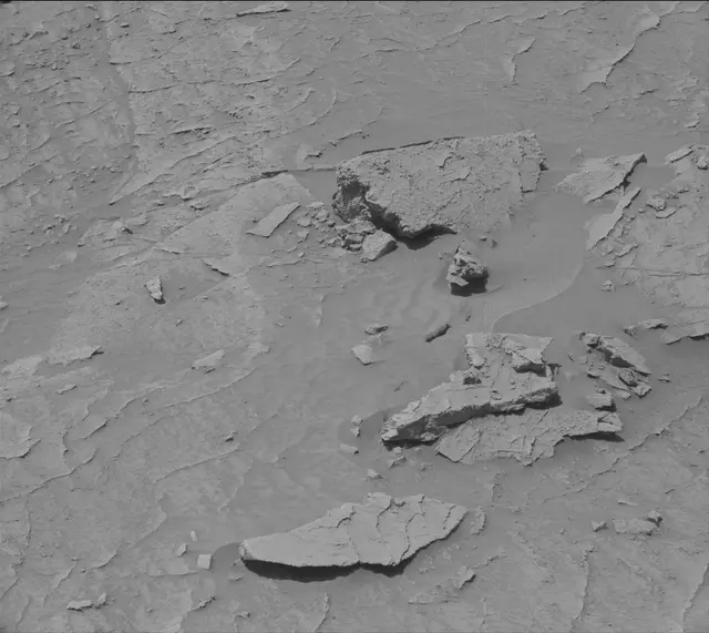 Sol 3086: Mast Camera (Mastcam)