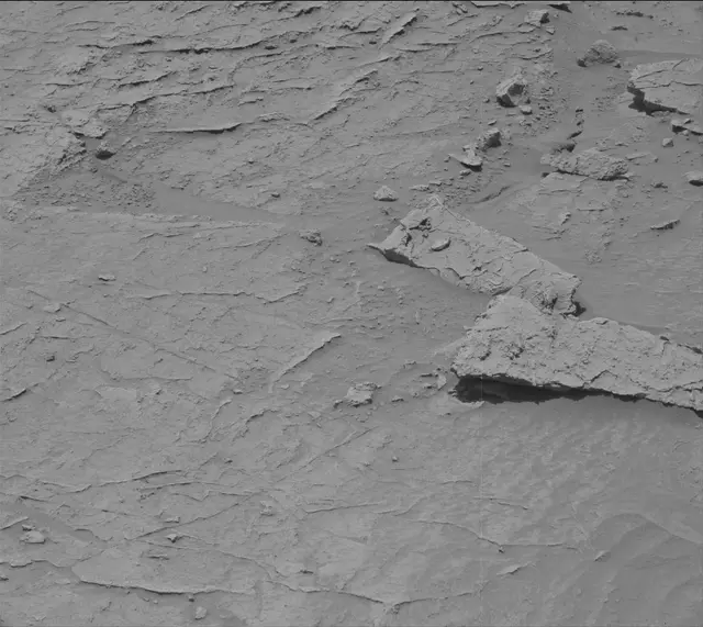 Sol 3086: Mast Camera (Mastcam)
