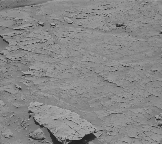 Sol 3086: Mast Camera (Mastcam)