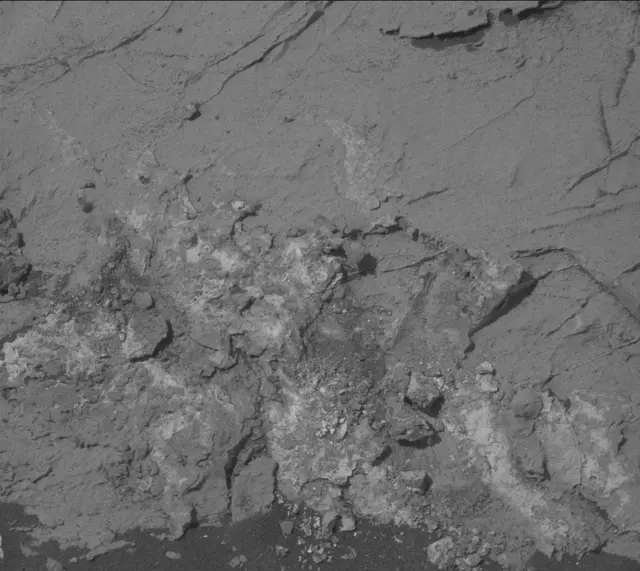 Sol 3086: Mast Camera (Mastcam)