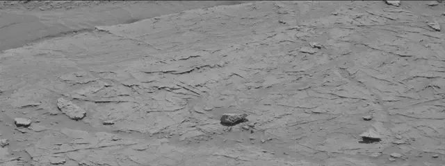 Sol 3088: Mast Camera (Mastcam)
