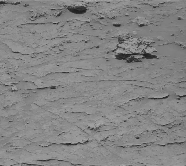 Sol 3088: Mast Camera (Mastcam)