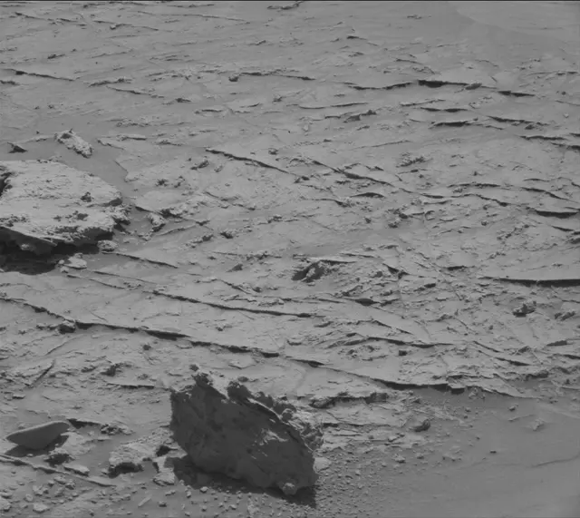 Sol 3088: Mast Camera (Mastcam)