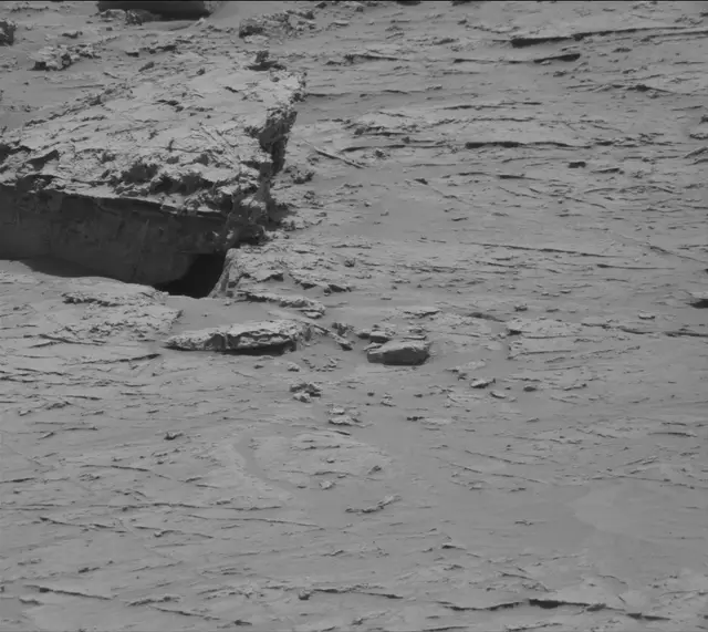 Sol 3088: Mast Camera (Mastcam)