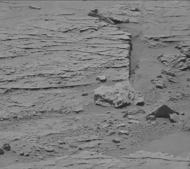 Sol 3088: Mast Camera (Mastcam)