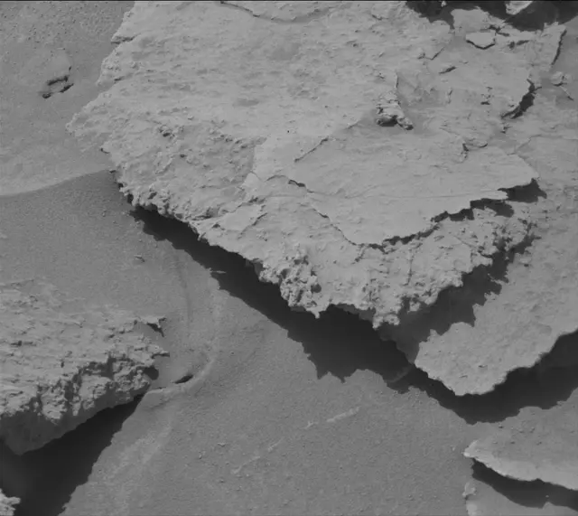 Sol 3088: Mast Camera (Mastcam)