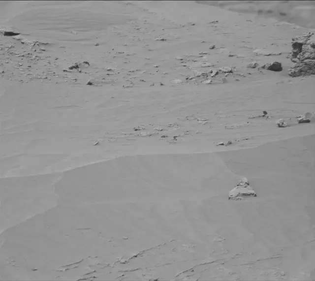 Sol 3088: Mast Camera (Mastcam)