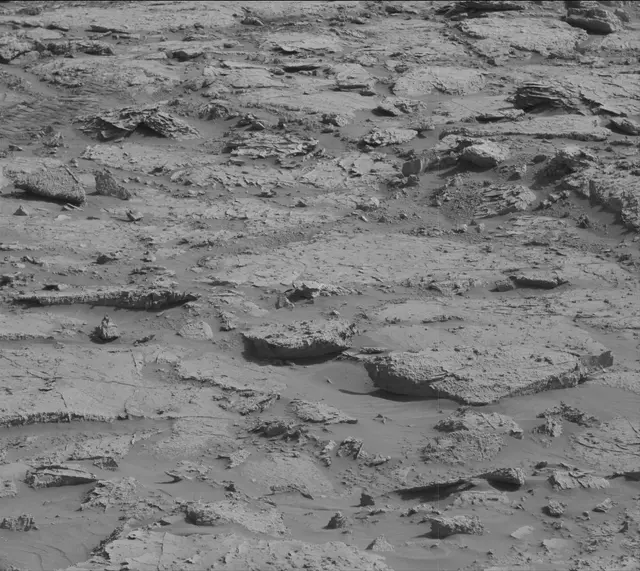 Sol 3090: Mast Camera (Mastcam)