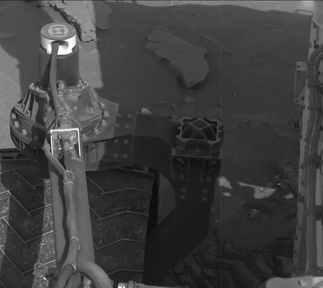 Sol 3090: Mast Camera (Mastcam)