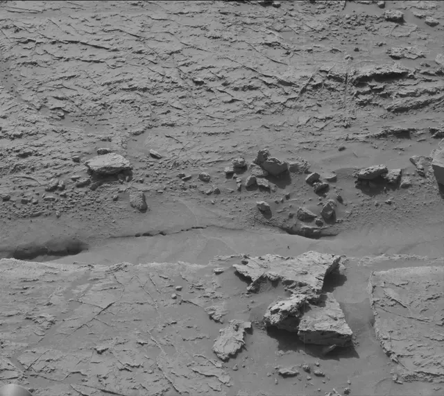 Sol 3090: Mast Camera (Mastcam)