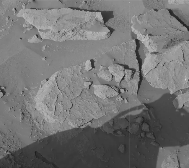 Sol 3090: Mast Camera (Mastcam)