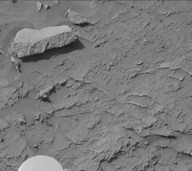 Sol 3090: Mast Camera (Mastcam)